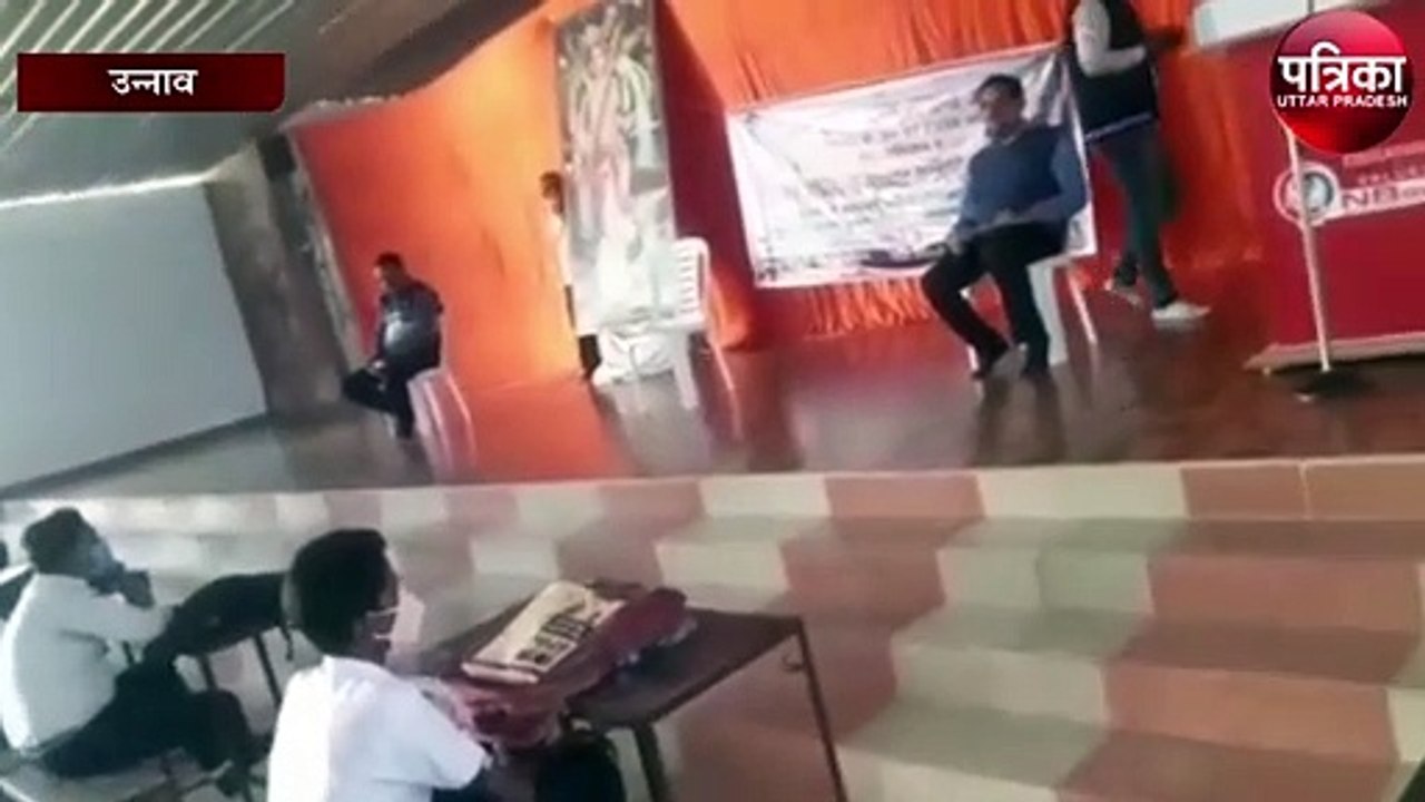 एआरटीओ अनिल कुमार त्रिपाठी ने सावधानियों के विषय में बताया