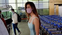 Disha Patani एयरपोर्ट पर भी दिखी इतनी स्टाइलिश;  देखिए वीडियो | FilmiBeat