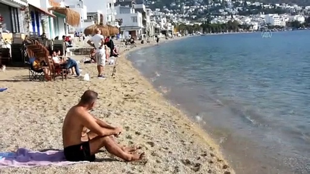 MUĞLA - Muğla'nın turistik ilçelerinde sahillerde sıcak hava yoğunluğu (2)