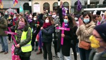 BRÜKSEL - Belçika'da kadına şiddet protesto edildi