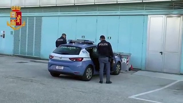 Trento - Polizia arresta spavaldo spacciatore nigeriano (21.11.20)