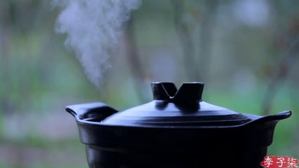 Ten Miles of Peach Blossoms, Making an Early Spring Dessert – Peach Resin