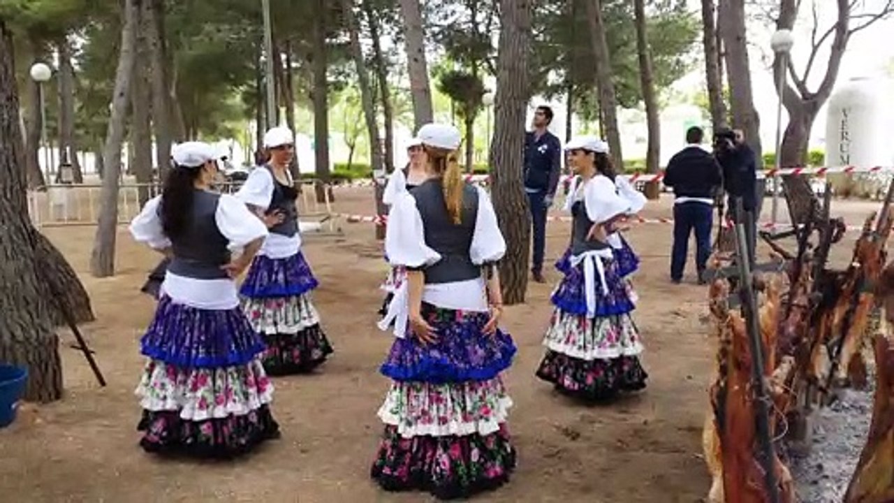 ASADOS MEDIEVALES LA BAMBINA