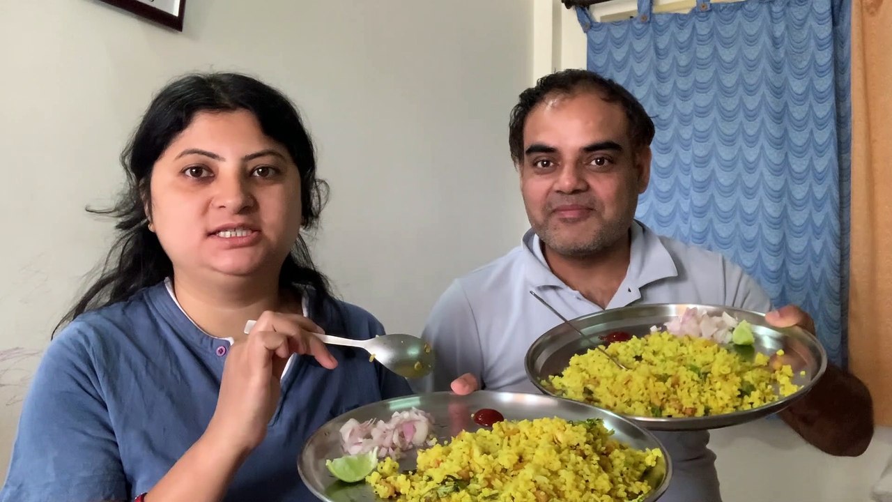 poha eating challenge