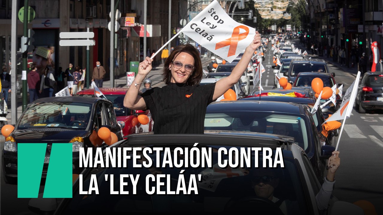 Cientos de coches llenan las calles de varias ciudades en protesta por la 'ley Celáa'