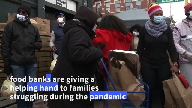 NYC food banks provide Thanksgiving meals for people in need