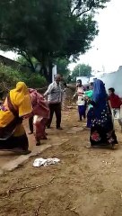 मामूली विबाद के चलते हुई दो पक्षो में जमकर मारपीट