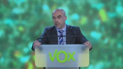 La ultraderecha tacha de "error tipográfico" que en 2016 propusiera acabar con educación especial