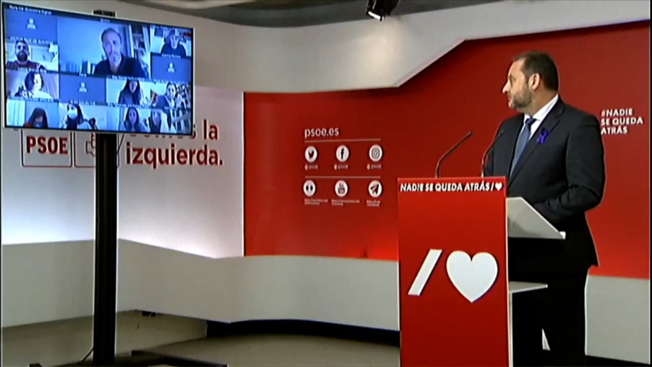 Ábalos defiende el derecho de manifestación de la concertada en coche