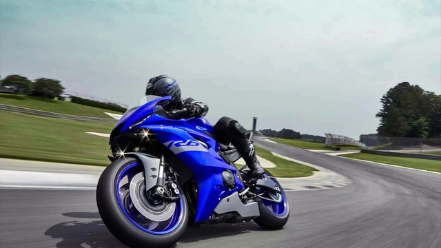 2021 Yamaha YZF-R6 Race First Look Preview