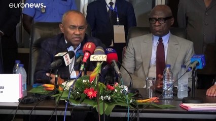 Cartellino rosso: bandito per 5 anni il presidente della CAF, Ahmad