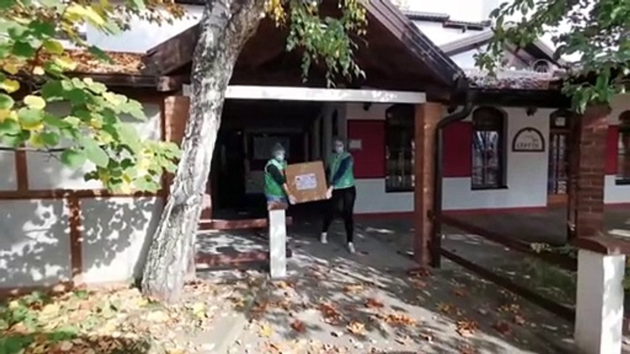 BOSNA HERSEK - İHH'den düzensiz göçmenlere sıcak yemek yardımı