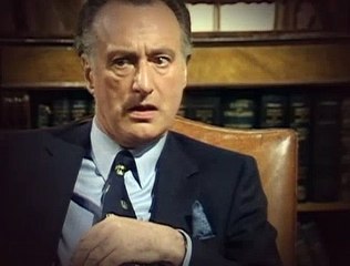 Yes Minister S03E05 The Bed of Nails