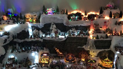 La Village de Noël plus grand que nature de Manon Leduc