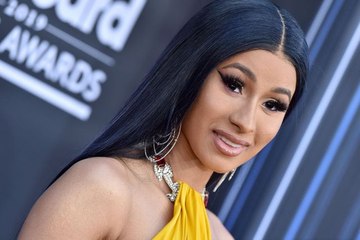 Cardi B Makes History at 2020 American Music Awards