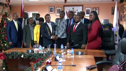 Chairmen Fearful Corporations Will Collapse