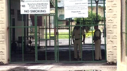 4 PRISONERS AWARDED $$$ AFTER BEATINGS