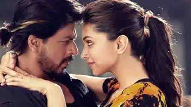 Deepika Padukone ने शुरु की Shahrukh Khan संग Pathan की शूटिंग | FilmiBeat