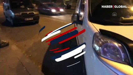 Yemek arayan tilkiye esnaftan köfte ikramı