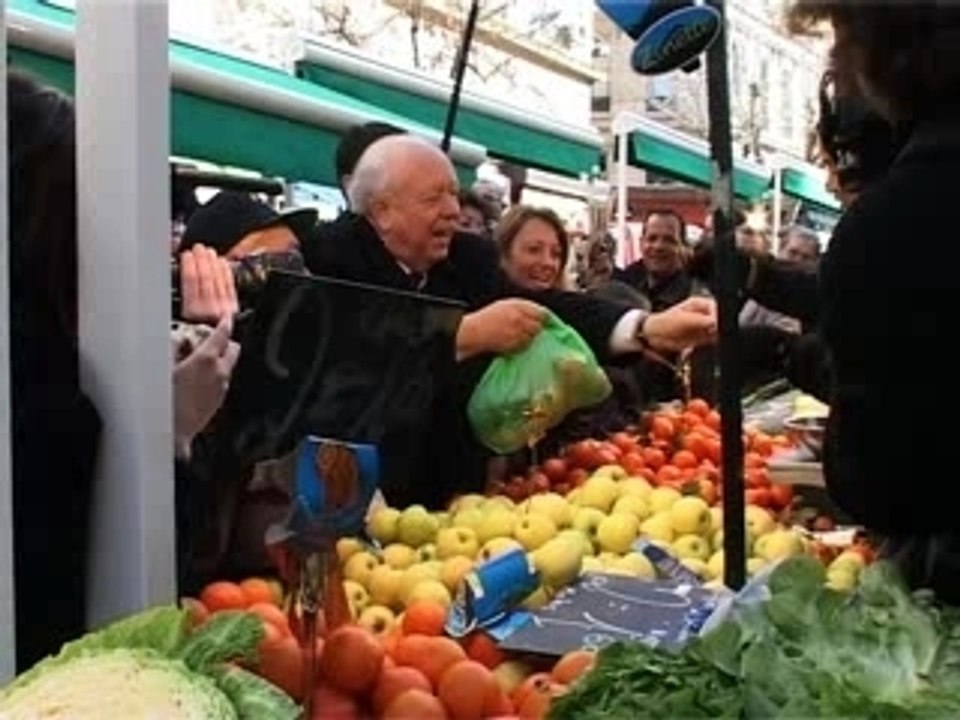 Jean-Claude Gaudin au marché des Capucins