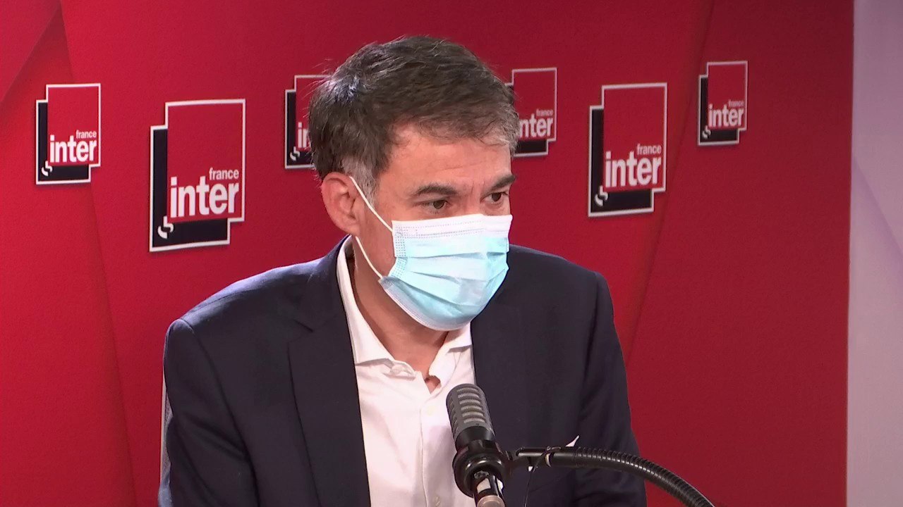 Débat sur le changement de nom du PS : "Il est...