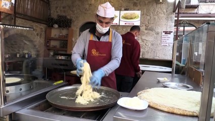 HATAY - Hatay künefesinde kullanılan tuzsuz peynir Orta Doğu ülkelerine ihraç ediliyor