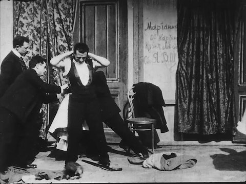 Fregoli : segreto per vestirsi con aiuto II , réalisateur inconnu, 1898