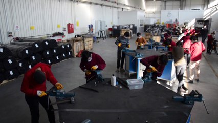 KONYA - 'Meslek lisesi memleket meselesi' diyerek salgında üretim seferberi oldular