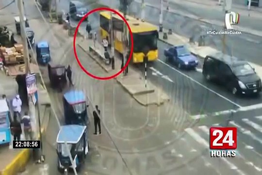 Comas: capturan a delincuente que cortó el cuello de un joven que se resistió al robo