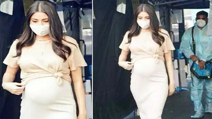 Anushka Sharma ने Ad Shoot के दूसरे दिन Flaunt किया Baby Bump; VIRAL | Boldsky