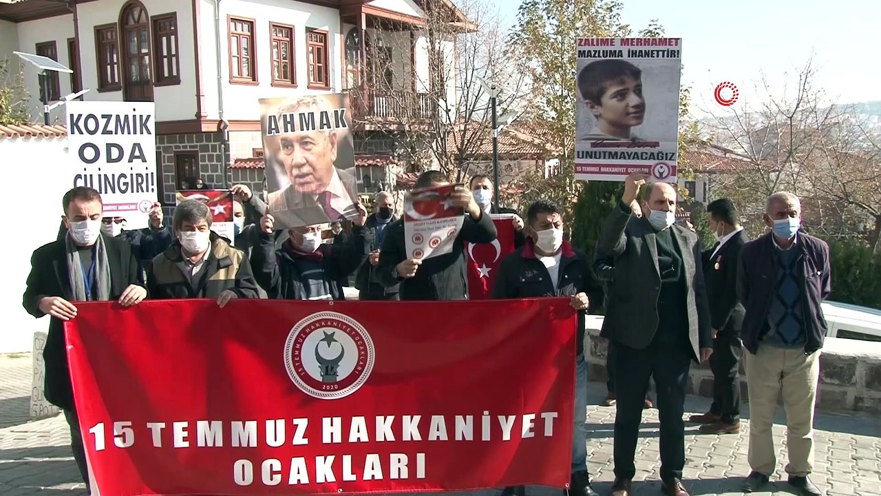 Başkent’te Bülent Arınç Protesto Edildi