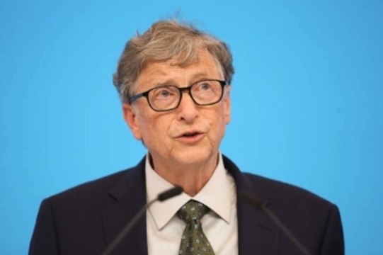 Bill Gates: 'Casi todas' las vacunas contra el coronavirus entrarán en vigor en febrero