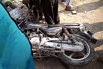 तेज रफ्तार कार ने बाइक को मारी टक्कर, एक घायल