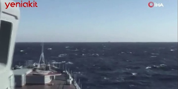 Rus ve ABD savaş gemileri Japon Denizi'nde karşı karşıya geldi