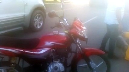 IBA HACERSE LA PRUEBA DE COVID Y MIREN QUE LE PASO ANTES DE LLEGAR