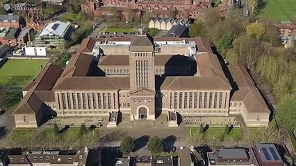 Universidad de Cambridge denuncia el robo de dos cuadernos de Darwin