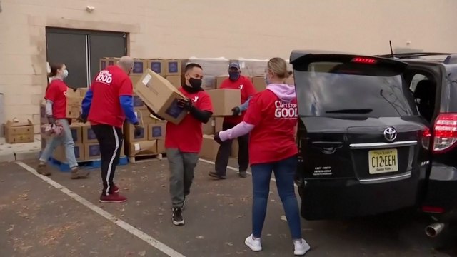 Demand for free food rises in US as nation’s Covid-19 pandemic crisis deepens