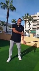 como hacer ochos con doble bastón o  con dos palos o paralelas hacia arriba y hacia abajo