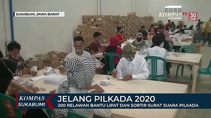 200 Relawan Bantu Lipat Dan Sortir Surat Suara Pilkada