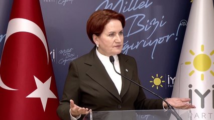ANKARA - Akşener: '1,5 ayda bu ülkede sıfırdan anayasa yapılabiliyorsa, o yapan eli öperim ben'