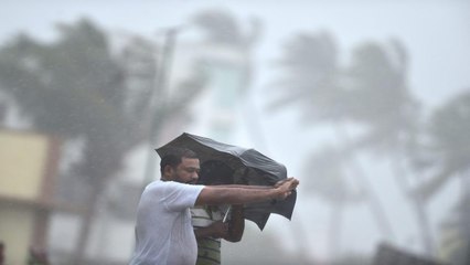 Dangerous situation in Puducherry before cyclone Nivar