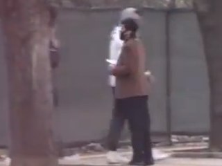 "Testim pozitif çıktı" dedi ve insanlara yaklaşıp bu soruyu sordu