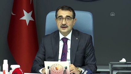 ANKARA - Bakan Dönmez: 'Bu yeni dönemde Türkiye'nin enerjisi Türkiye'nin rüzgarıyla yenilenecek'
