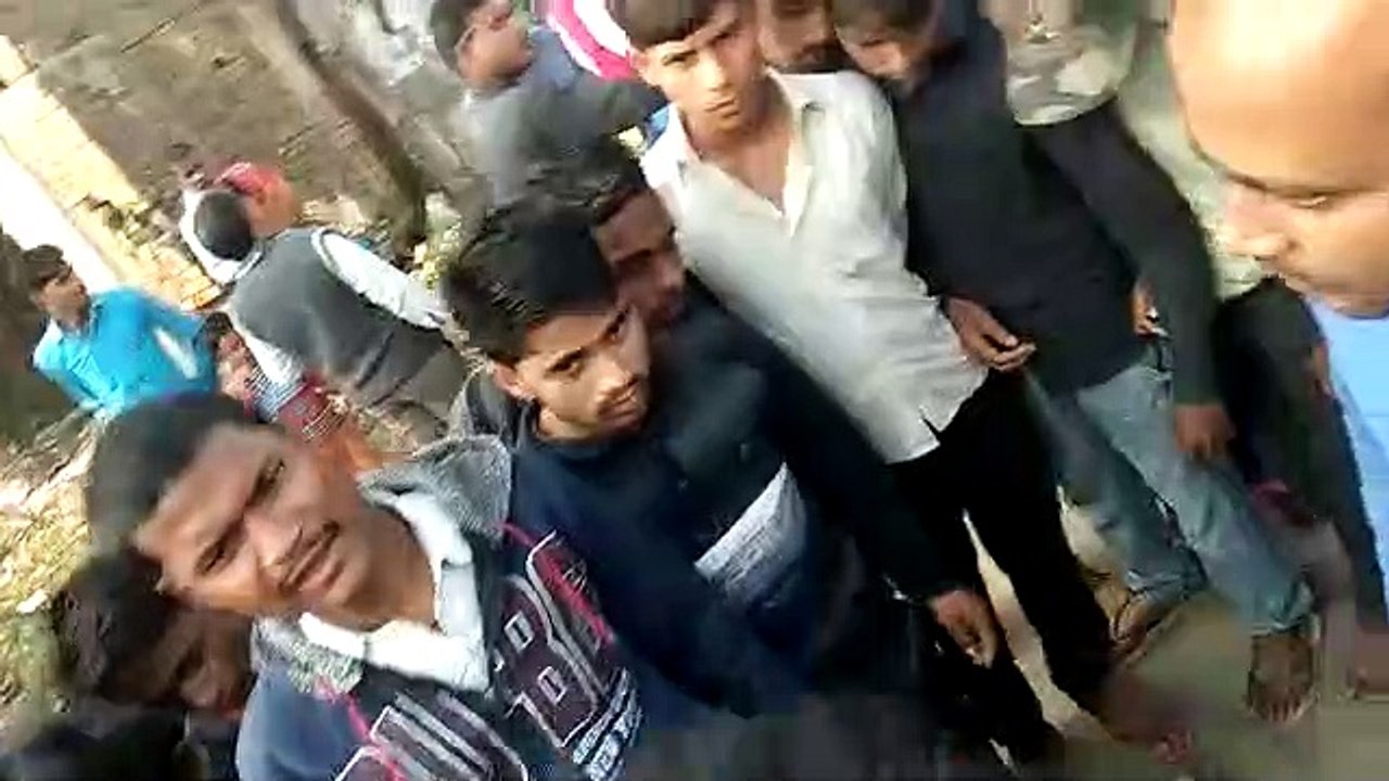 लखीमपुर खीरी: मालपुर में ट्रैक्टर और मोटरसाइकिल...