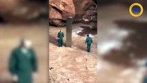 Un mystérieux monolithe en métal découvert dans le désert