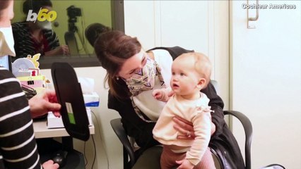 Adorable Footage Shows Baby Hearing Mother’s Voice for the First Time!