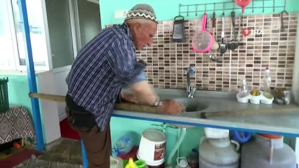 Mehmet Dede 72 Yıldır Tek Ayağı ile Hayata Meydan Okuyor