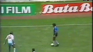 La main de Dieu de Diego Maradona  - Coupe du Monde 1986