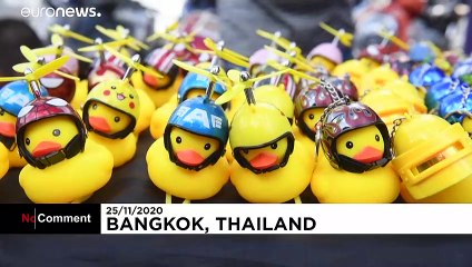 Defiant pro-democracy protesters rally in Bangkok