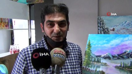 İlkokul Mezunu Yaptığı Resimlerle Profesyonel Ressamlara Taş Çıkarıyor